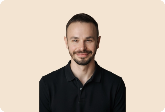 Володимир тренер з йоги в asanaspace